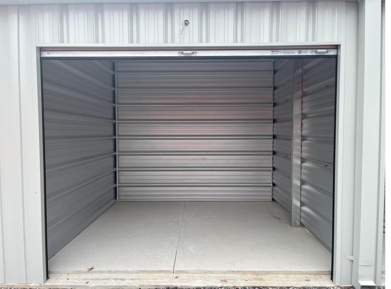 10 × 15 Drive-Up Unit